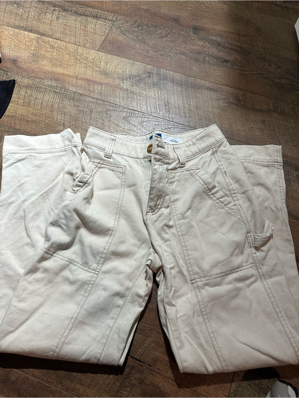 Old Navy Women's Cream Cargo Jeans